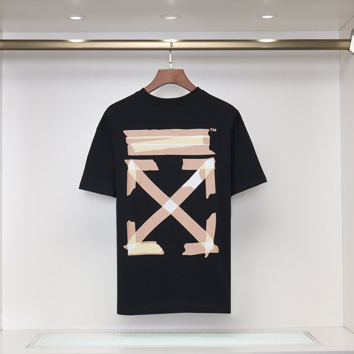 Camiseta Off-White Black and Brown
