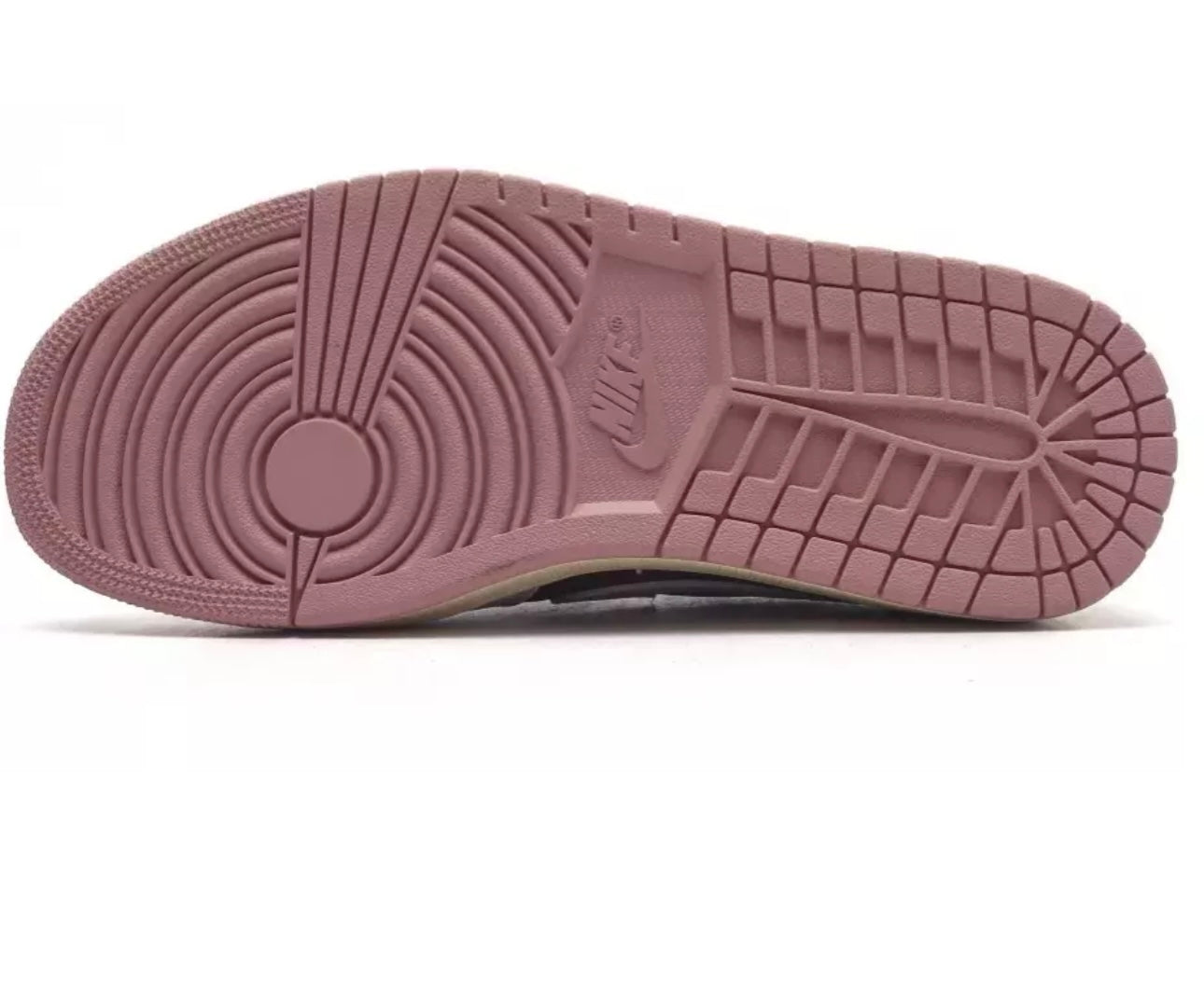 Travis Scott x Air Jordan 1 Low
OG Dark Pony/ Pink Oxford