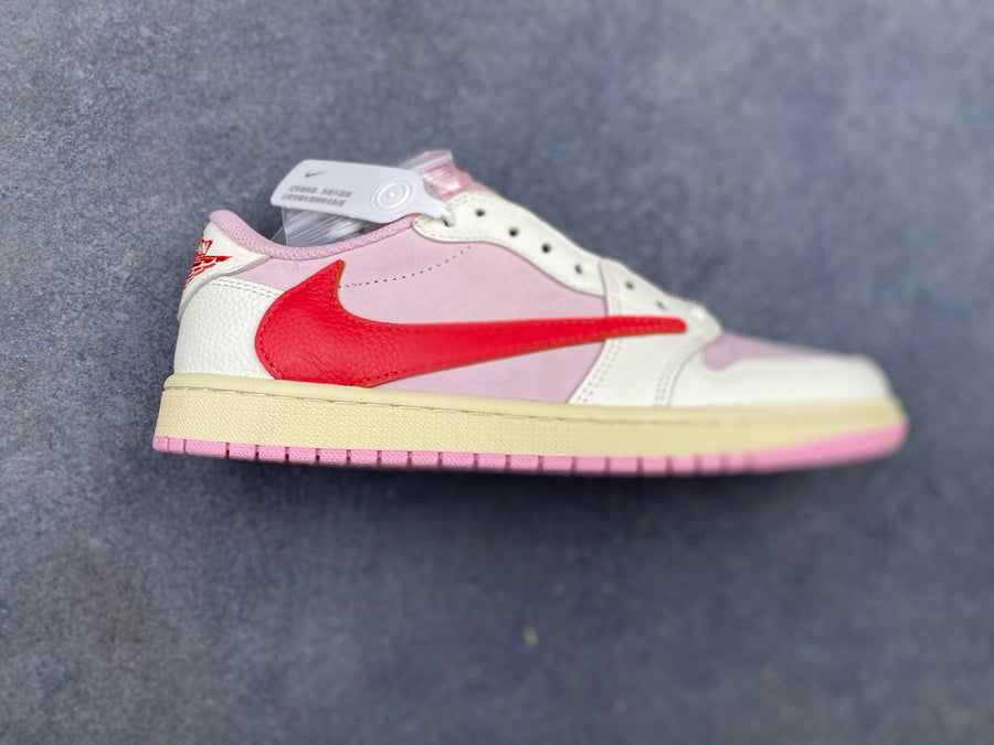 TRAVIS SCOTT X AIR JORDAN 1 LOW “SAIL TROPICAL PINK”