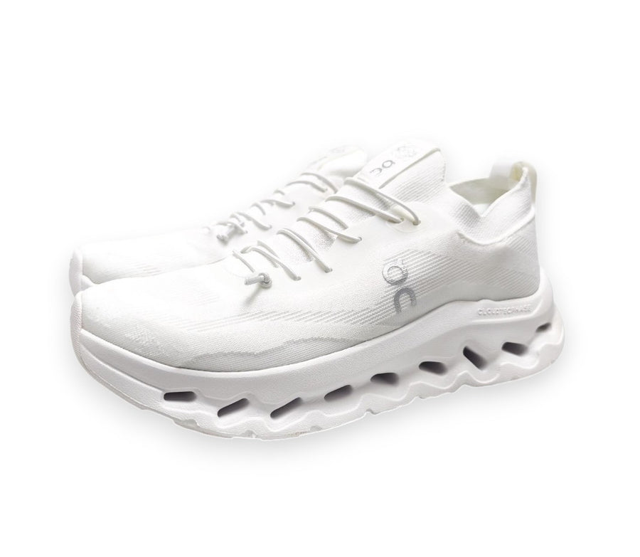 LOEWE x On Cloudtilt White