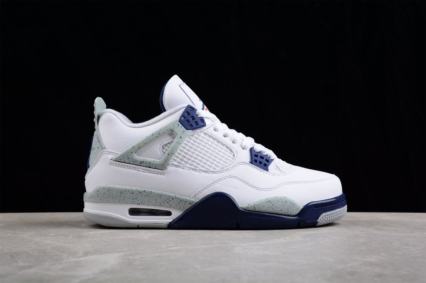 Air Jordan 4 Retro "Midnight Navy"