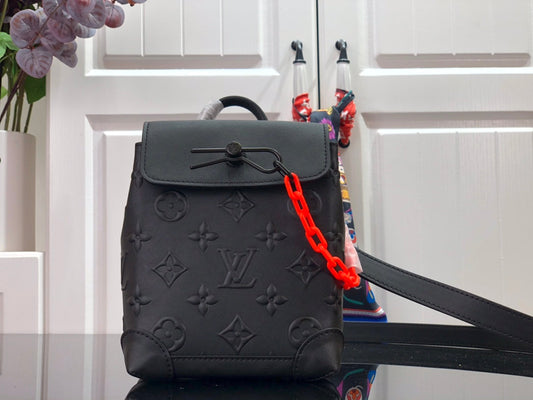 Bolsa Estruturada Couro Padrão Monograma Geométrico Preto Tamanho XS