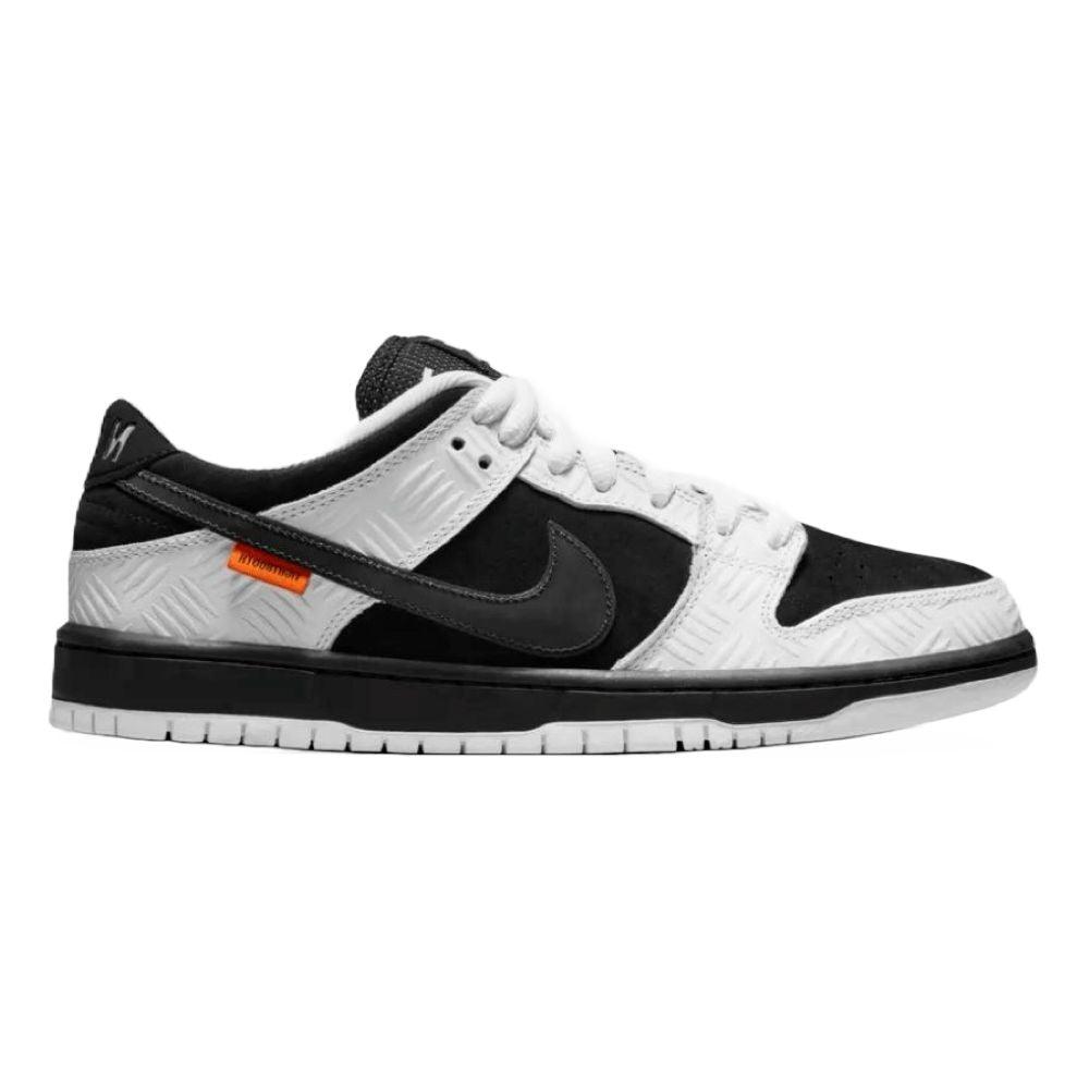 Nike SB Dunk Low TIGHTBOOTH