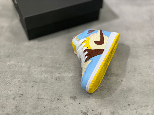 Air Jordan 1 Mid Maison Chateau Infantil