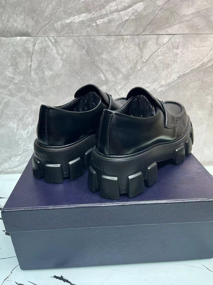Prada Mocassim