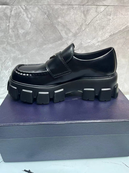 Prada Mocassim