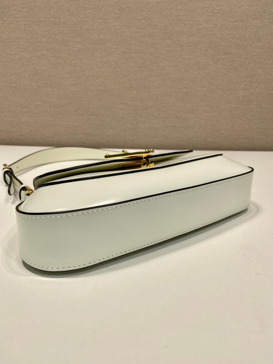 Prada Cleo