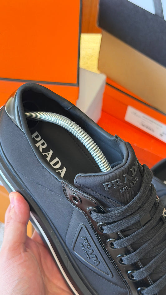 Prada Macro Re-Nylon | Pronta Entrega