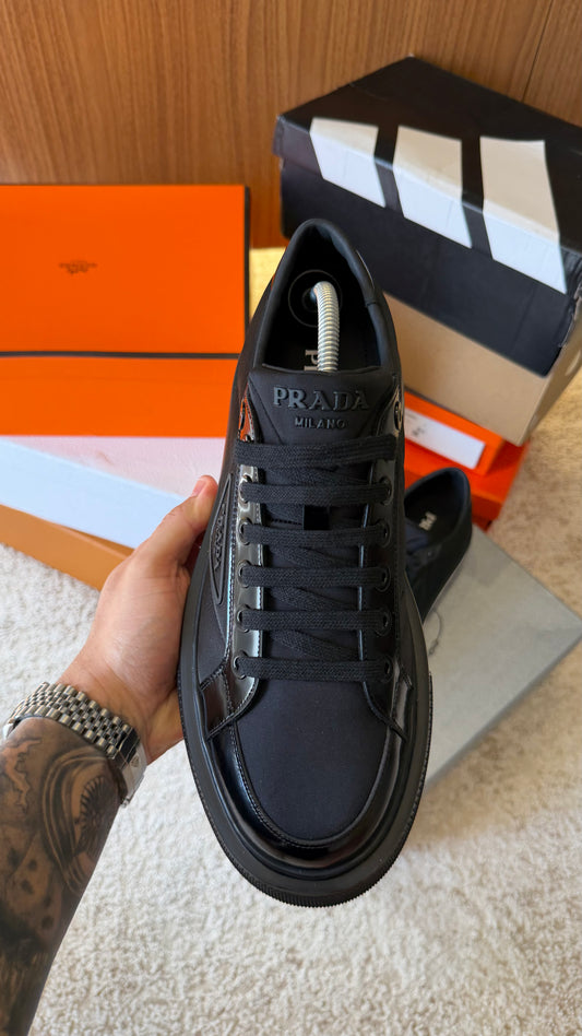 Prada Macro Re-Nylon | Pronta Entrega