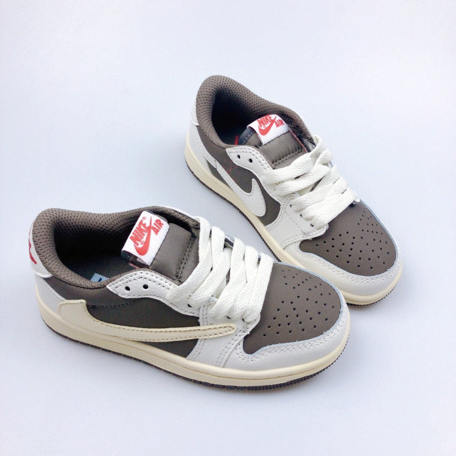 Tênis Cano Alto Basquete Beige Infantil Detalhe Contrastante