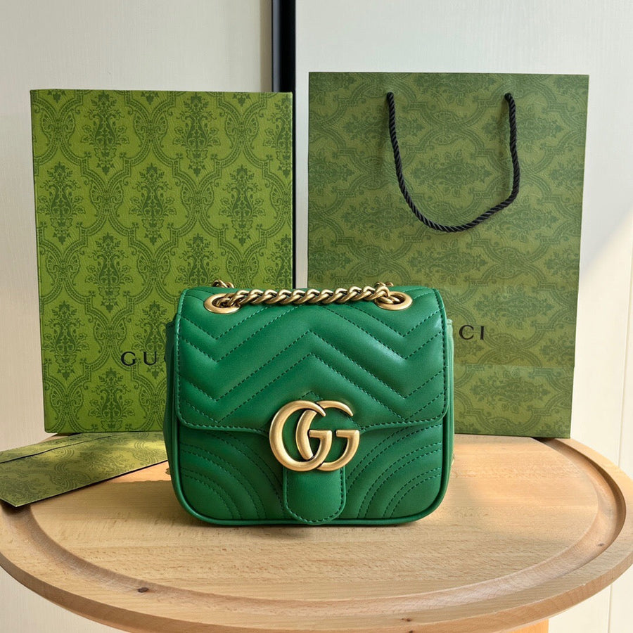 Bolsa Ombro Couro Acolchoado Padrão Chevron Verde Mini