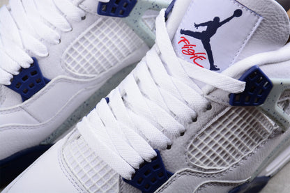 Air Jordan 4 Retro "Midnight Navy"