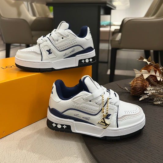 Trainer 54 LV Blue and White Infantil