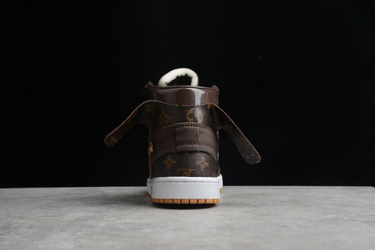 AIR JORDAN 1 CUSTOM OFF-WHITE X LOUIS VUITTON - vista superior