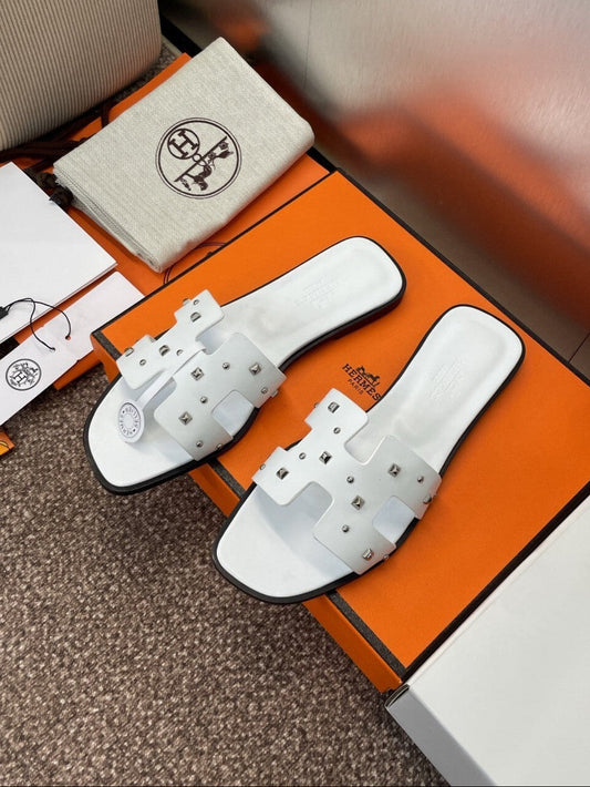 Hermes Izmir Sandal