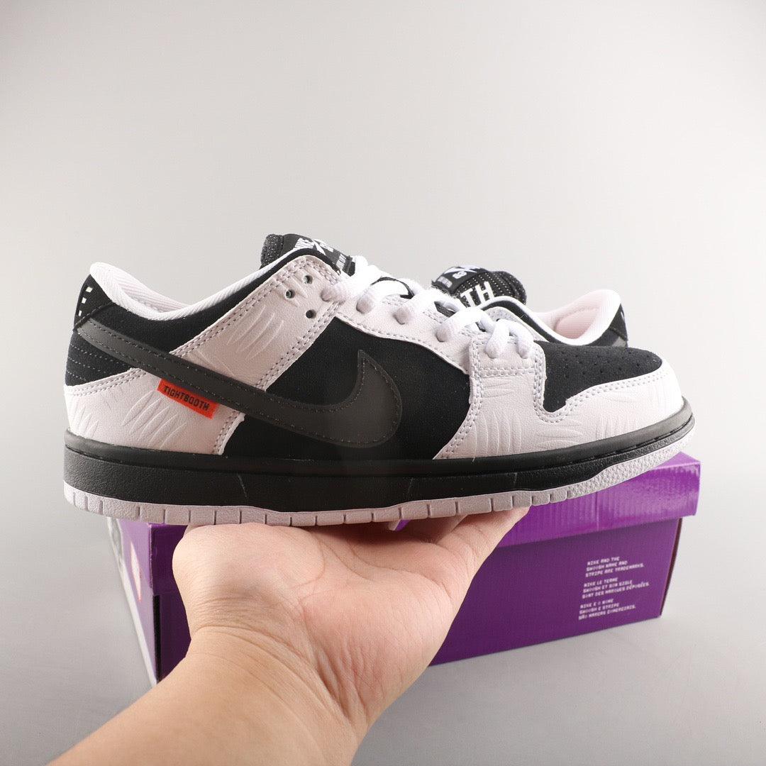 Nike SB Dunk Low TIGHTBOOTH