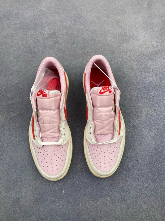 TRAVIS SCOTT X AIR JORDAN 1 LOW “SAIL TROPICAL PINK”