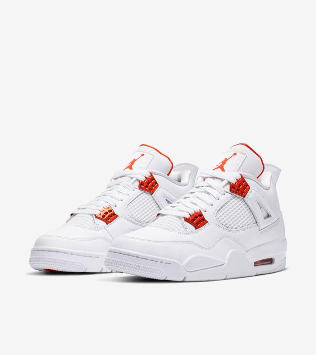 Air Jordan 4 Retro Metallic Orange
