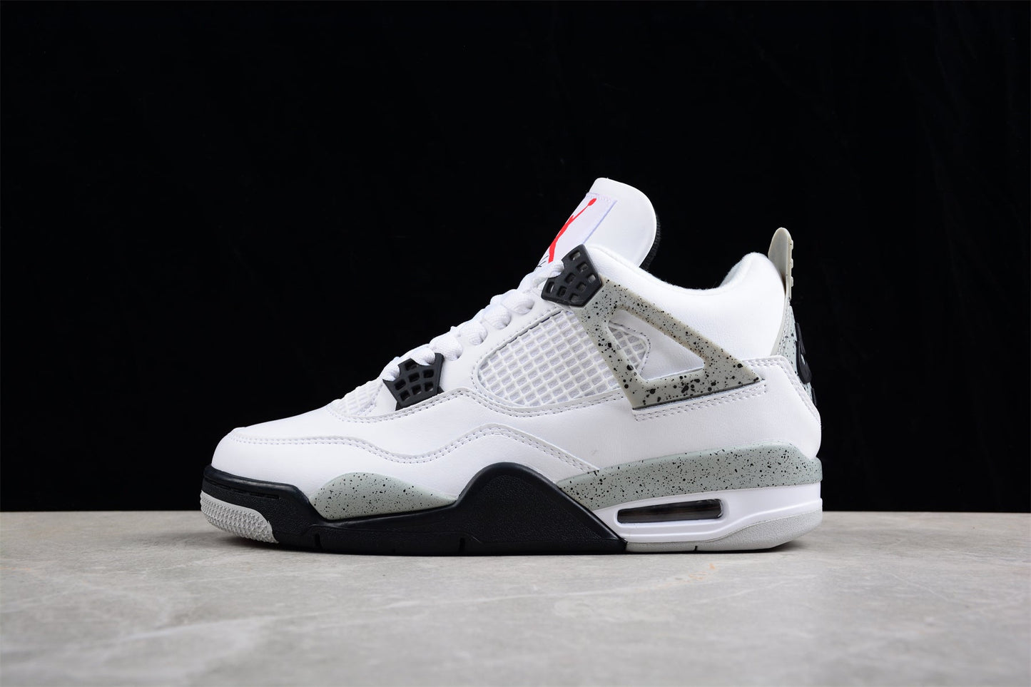 Air Jordan 4 Retro "White Cement"