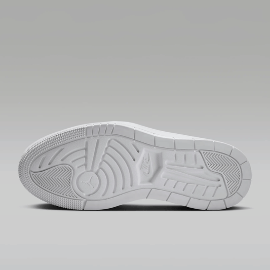 Air Jordan 1 Elevate Low Triple White - detalhe do cadarço