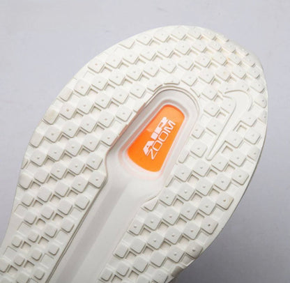 Nike Vomero Premium - Bege/Laranja