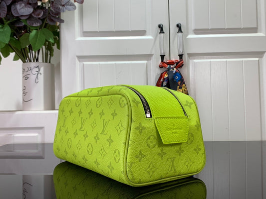 Lv Necessaire Dopp Kit Neon Yellow