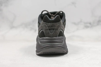 Adidas Yeezy Boost 700 Vanta