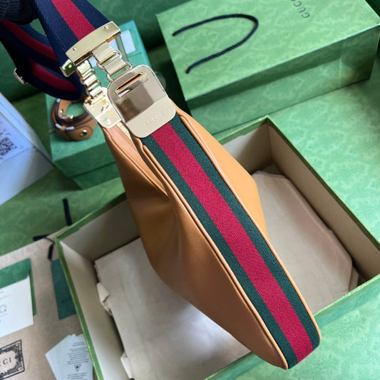 Gucci Attache Small shoulder bag