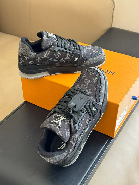 TRAINER BAIXO PRETO CINZA
