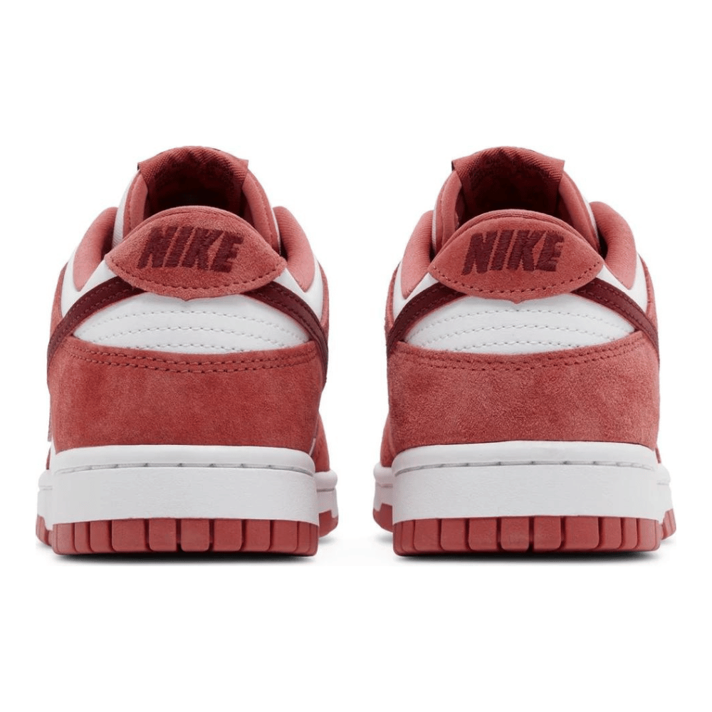 Nike Dunk Low Valentine’s Day (2024)