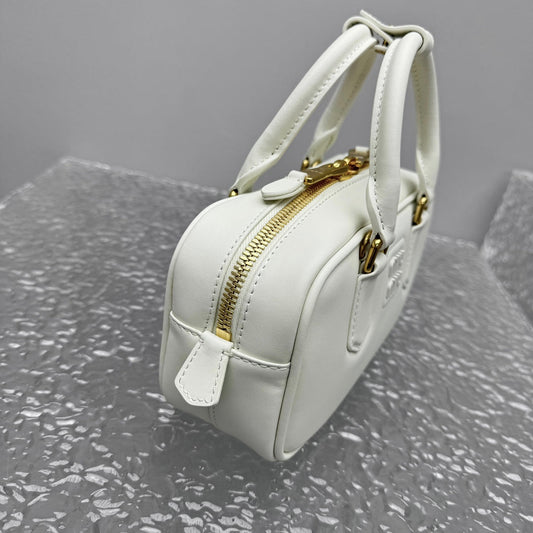 Bolsa Miu Miu Arcadie Leather Bag