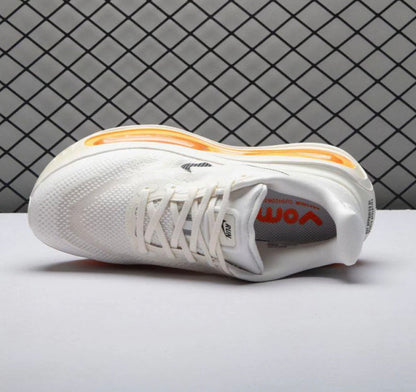 Nike Vomero Premium - Bege/Laranja