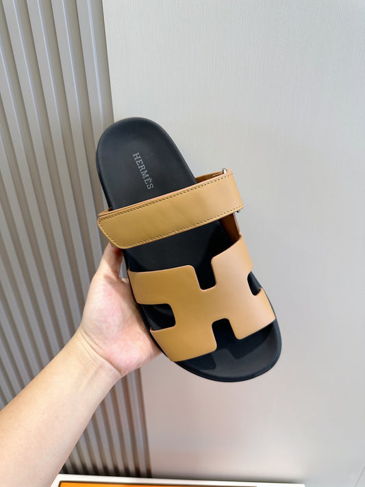 Hermes Chypre Sandal Caramelo