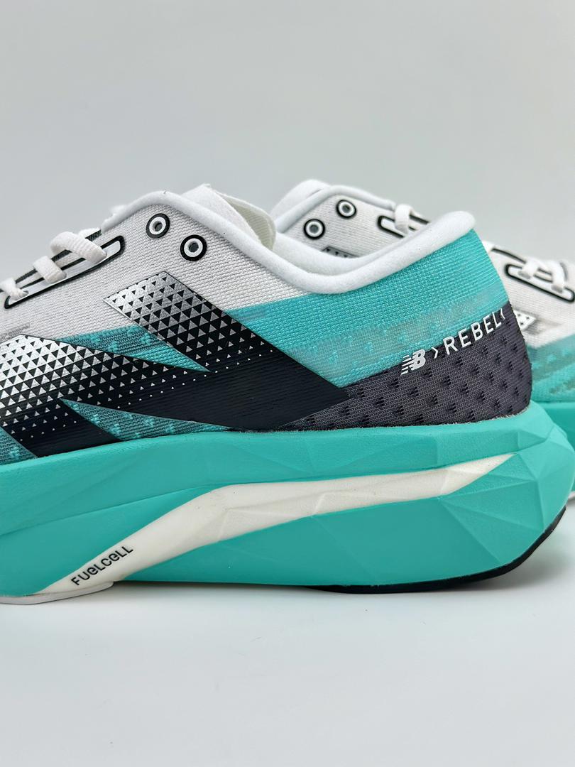 New Balance Fuelcell Supercomp Elite V4 SC