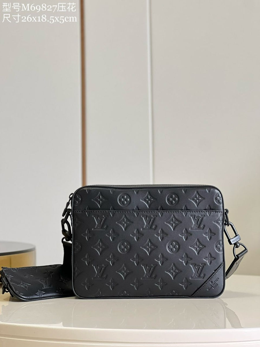 Bolsa Messenger Couro Preto Detalhe Duplo