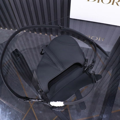 Bolsa Saddle Oblique Embroidery Black