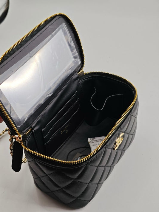 Bolsa Chanel Black Gold