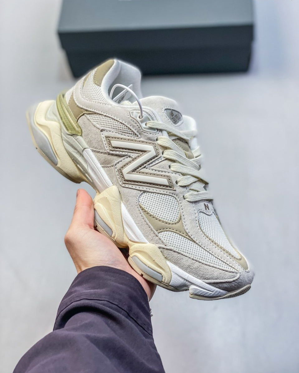 New Balance 9060 Mineral