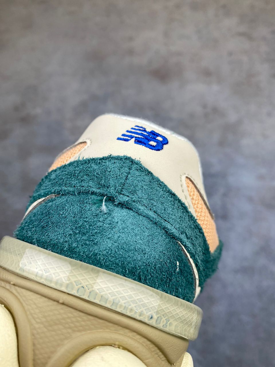 New Balance 9060 Spruce Peach Blossom Team Royal