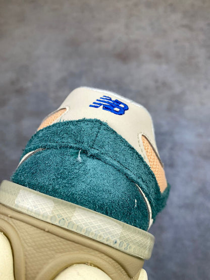 New Balance 9060 Spruce Peach Blossom Team Royal