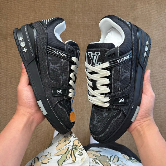 LV Trainer Jeans