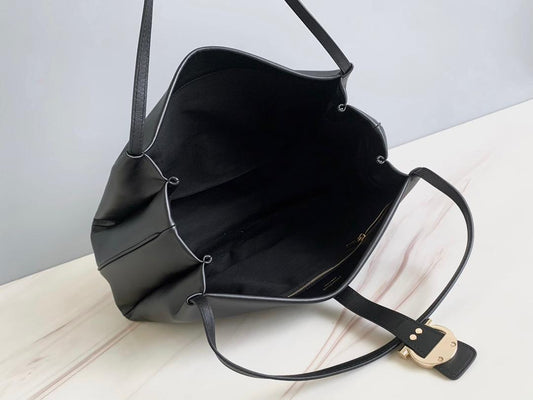 Ferragamo Women Leather Tote Bag