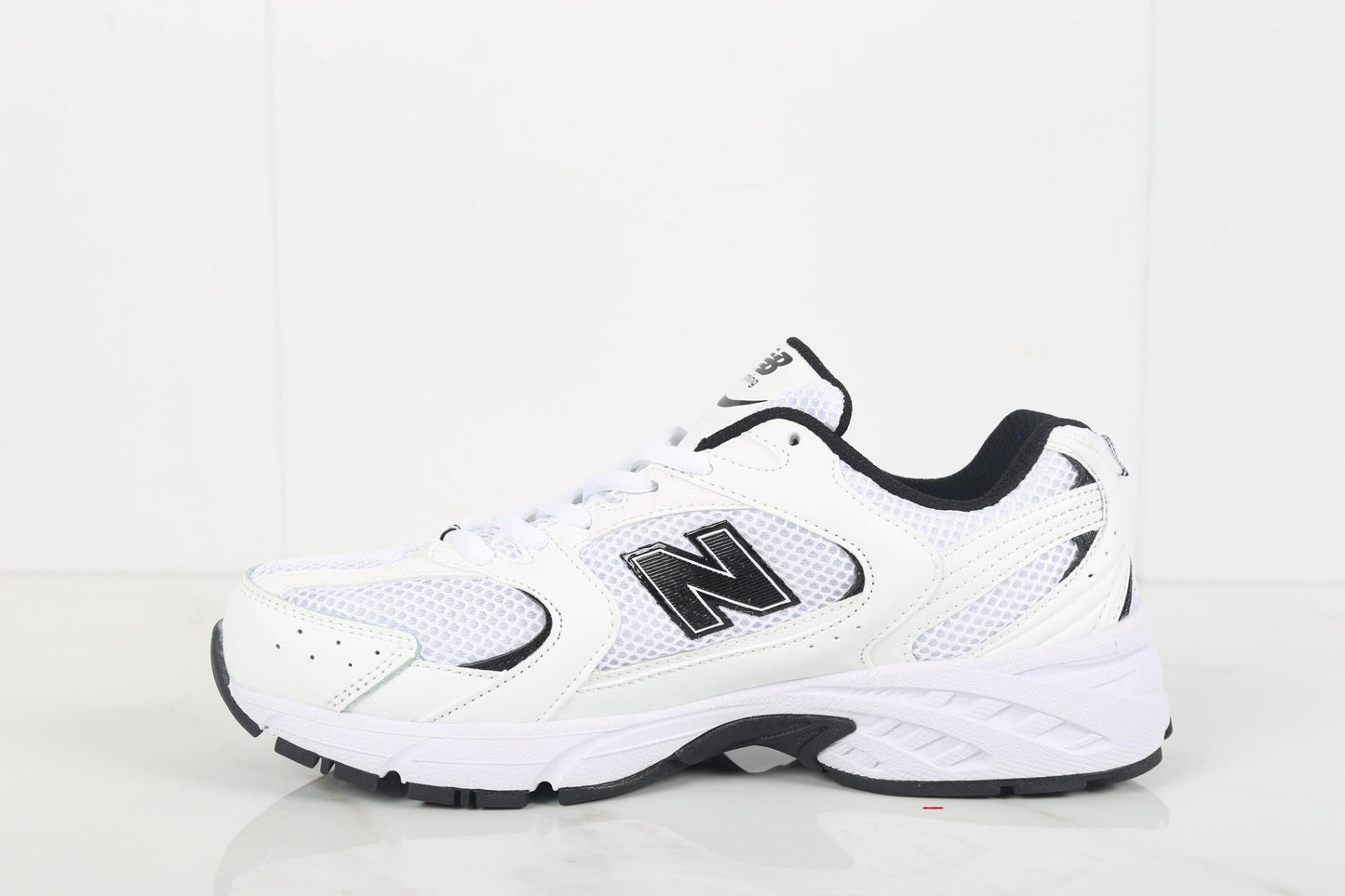 New Balance 530 White Black Details