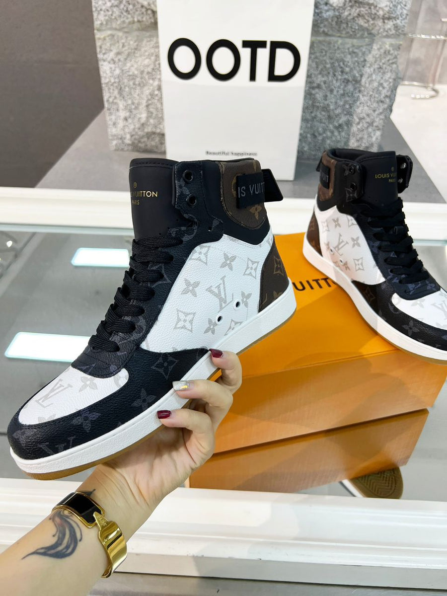 Tênis Bota Couro Preto Cano Médio