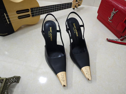 Sandália Slingback Couro Bico Fino