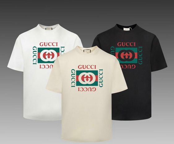 Camiseta Algodão Letras Entrelaçadas