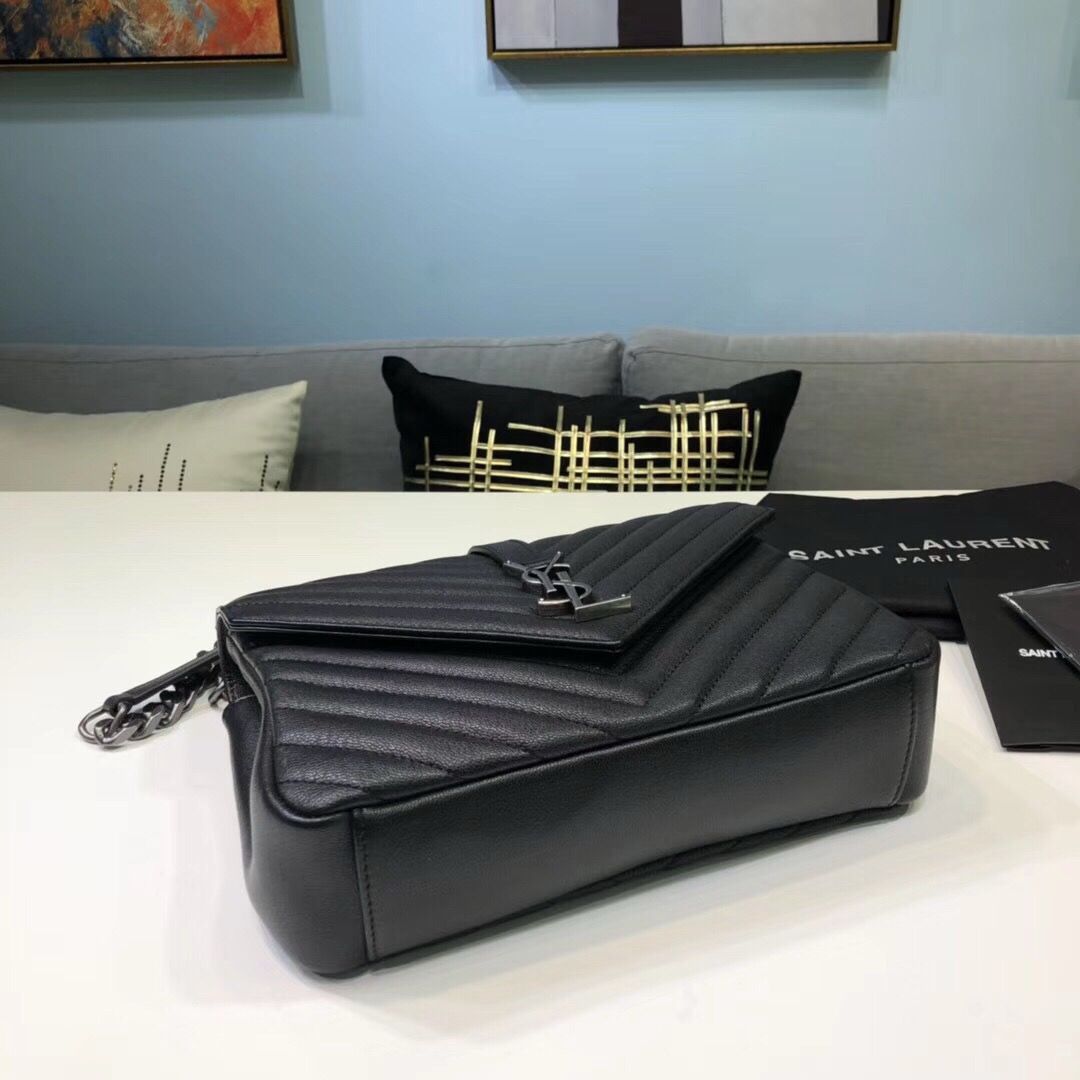 Yves Saint Laurent College Medium Black