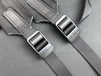 Mochila Louis Vuitton Aerogram Obscur Noir