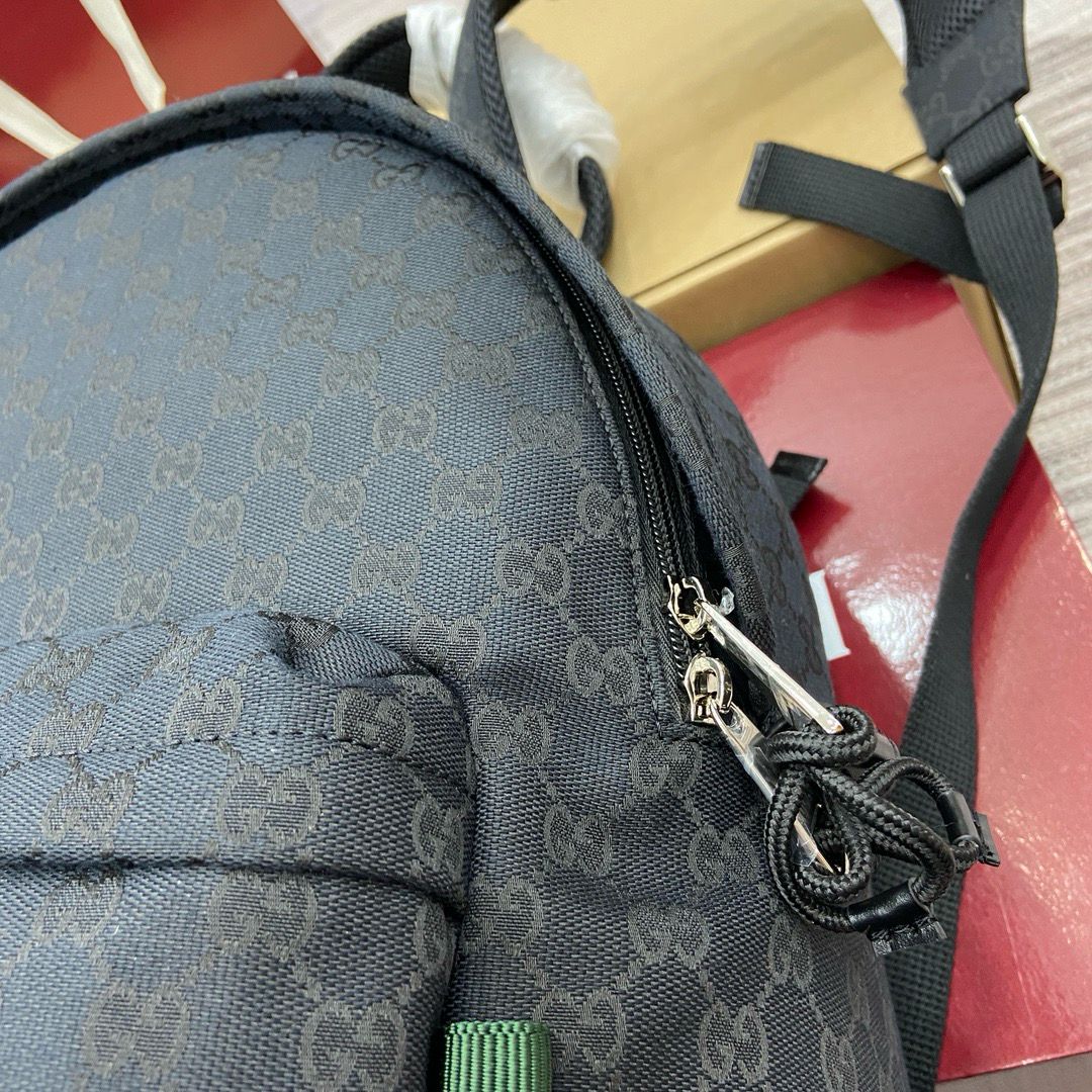 Mochila Gucci Medium GG