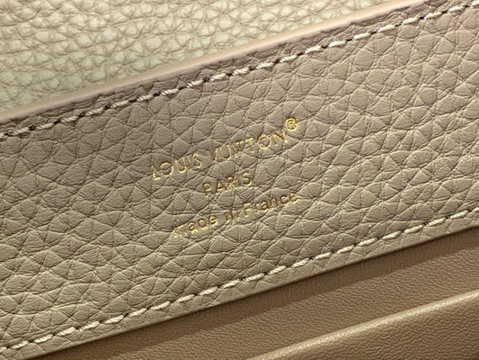 Bolsa LV Small Capucines